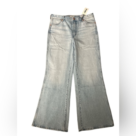 Wrangler Light Blue Flare Jeans - Picture 11 of 13